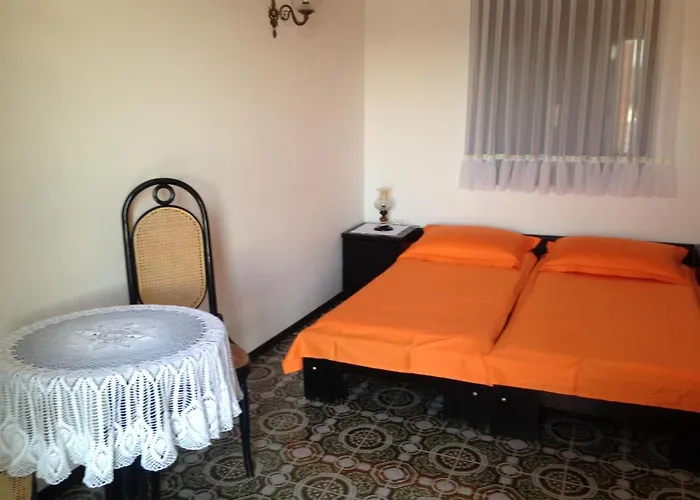 Apartments By The Sea Rogoznica - 11425 Apartman Rogoznica (Sibenik-Knin)